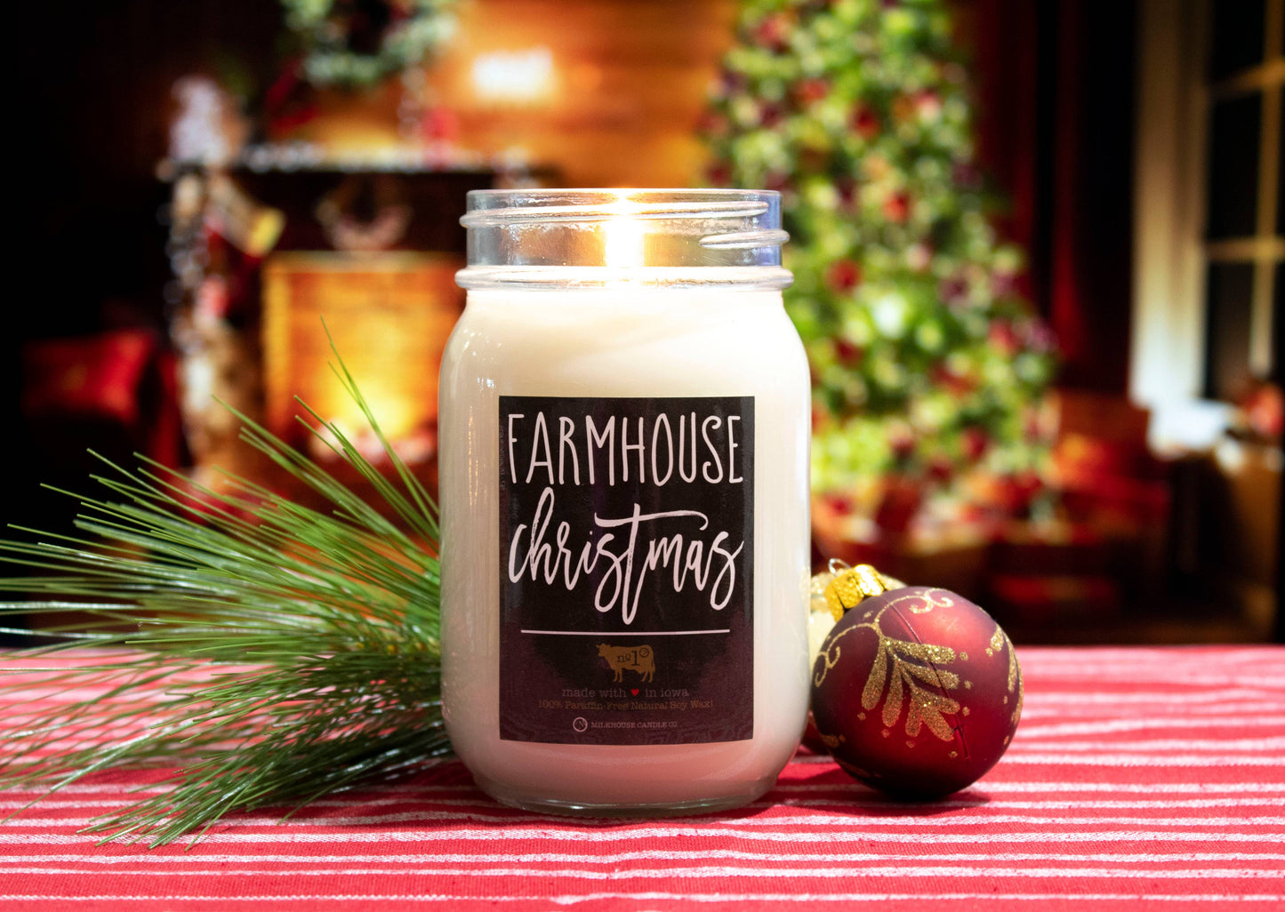 13 oz Mason Jar Candle: Farmhouse Christmas